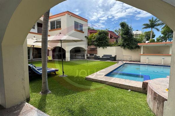 Foto de inmueble en COCOYOC, Col. Viveros de Cocoyoc C.P. 62736, Yautepec