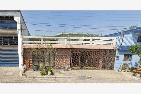 Foto de inmueble en COLIMA #0, Col. Celestino Gasca C.P. 66055, General Escobedo