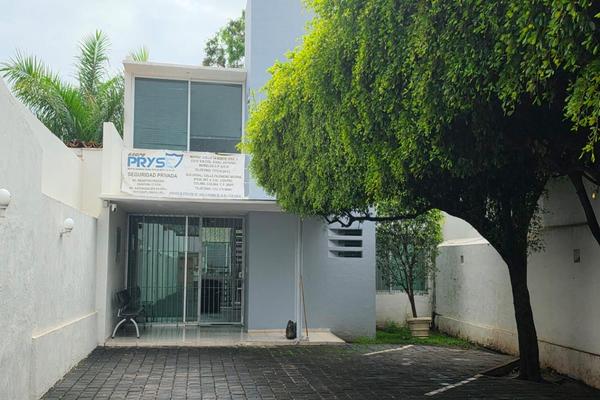 Foto de inmueble en  , Col. Colima Centro C.P. 28000, Colima