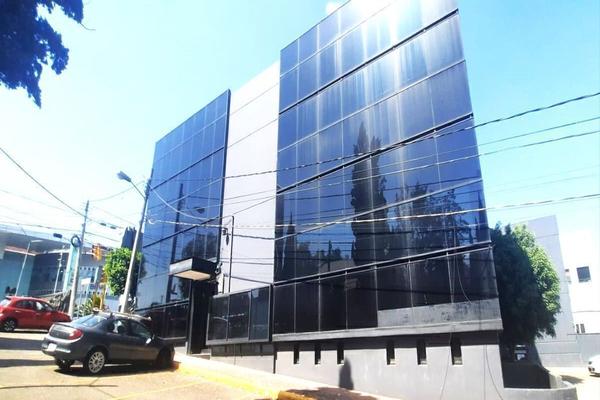 Foto de inmueble en Colina de la Quebrada, Col. Boulevares C.P. 53140, Naucalpan de Juárez