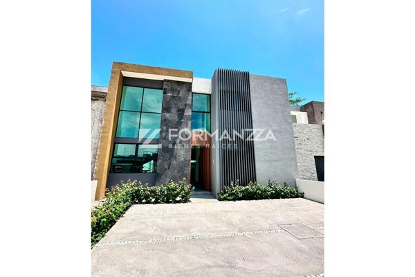 Foto de inmueble en  , Col. Colinas de Santa Fe C.P. 28017, Colima