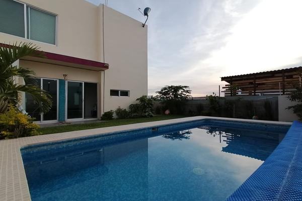 Foto de inmueble en  , Col. Colinas de Santa Fe C.P. 62790, Xochitepec
