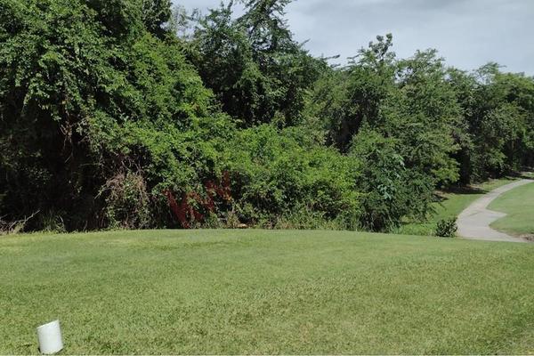 Foto de inmueble en  , Col. Colinas de Santa Fe C.P. 62790, Xochitepec