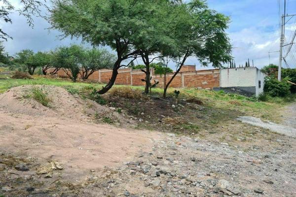 Foto de inmueble en  , Col. Colinas del Bosque 2a Sección C.P. 76905, Corregidora