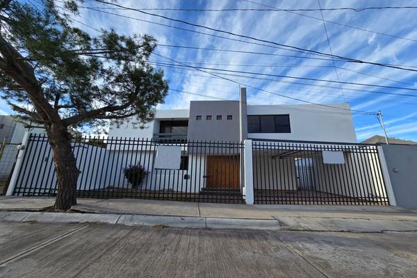 Foto de inmueble en  , Col. Colinas del Parque C.P. 78294, San Luis Potosí