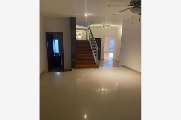 Foto de inmueble en Colinas del Valle #64650, Col. Colinas del Valle C.P. 64650, Monterrey