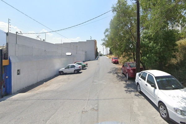 Foto de inmueble en  , Col. Colinas del Valle C.P. 64650, Monterrey