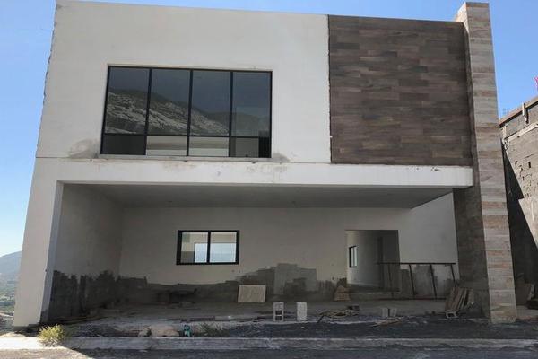 Foto de inmueble en  , Col. Colinas del Valle C.P. 64650, Monterrey