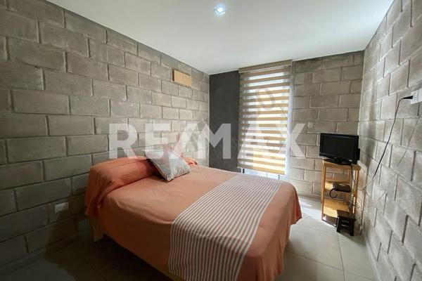 Foto de inmueble en colon, Col. Mexicaltzingo C.P. 44180, Guadalajara