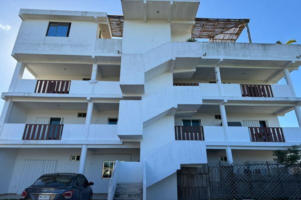Foto de inmueble en Col Cristal calle 2 E Norte y 2 F Norte, Col. Fraccionamiento Las Palmas C.P. 77762, Tulum