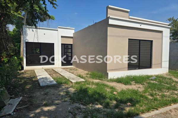 Foto de inmueble en Comalcalco - Paraiso, Col. Norte 1a Secc (Buena Vista) C.P. 86650, Comalcalco