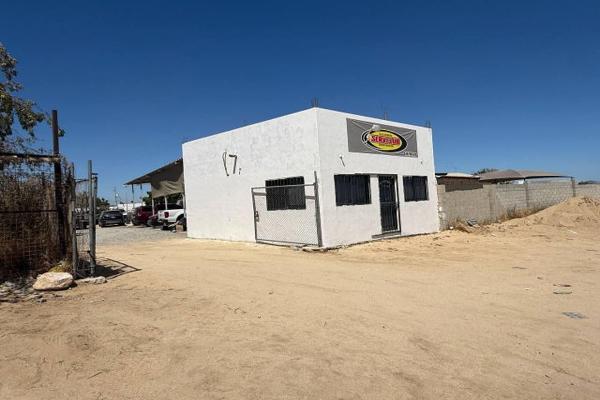 Foto de inmueble en Comercial Cruz, Vista Hermosa, San Jose del Cabo, Los Cabos, B.C.S., Col. Colinas San José C.P. 23427, Los Cabos