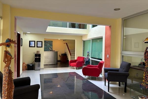 Foto de inmueble en compostela, Col. Chapultepec Country C.P. 44620, Guadalajara