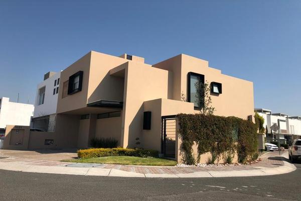 Foto de inmueble en Condesa Huimilpan #1021, Col. La Condesa C.P. 76125, Querétaro