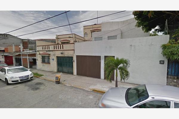 Foto de inmueble en  , Col. Condominios Cuauhnahuac C.P. 62430, Cuernavaca