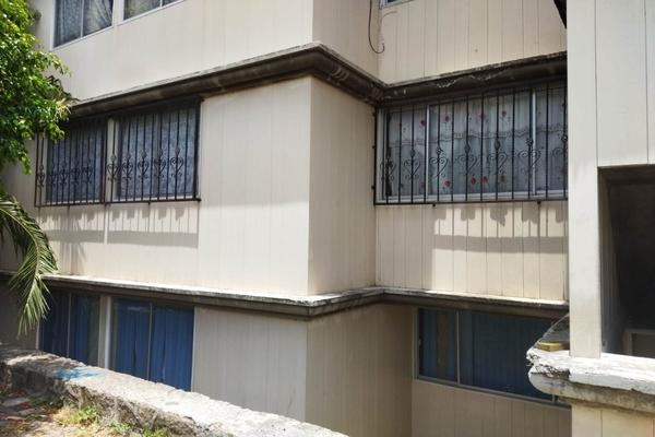 Foto de inmueble en Conjunto H. Tolva Fraile, Col. San Rafael Chamapa C.P. 53660, Naucalpan de Juárez