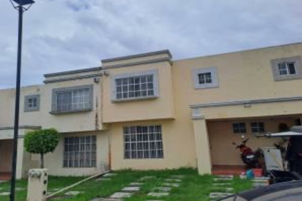 Foto de inmueble en Conjunto Habitacional Rinconada Los Sauces, Col. Rinconada Los Sauces C.P. 58893, Tarímbaro