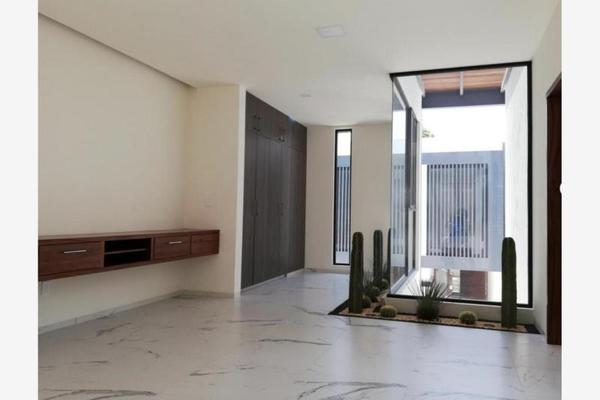 Foto de inmueble en Conocida, Col. Jardines de Delicias C.P. 62343, Cuernavaca