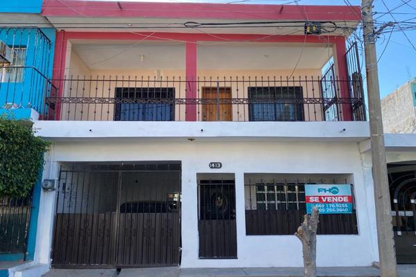 Foto de inmueble en  , Col. Constitución C.P. 82170, Mazatlán