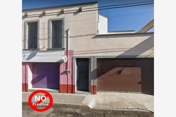 Foto de inmueble en Constituyentes #124, Col. Cacalomacán Centro C.P. 50265, Toluca
