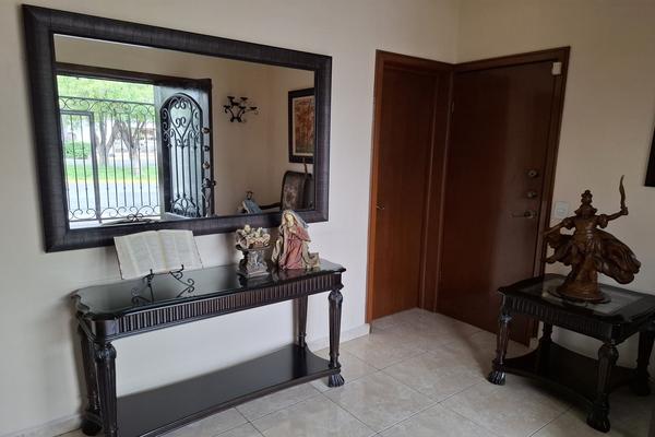 Foto de inmueble en  , Col. Contry C.P. 64860, Monterrey