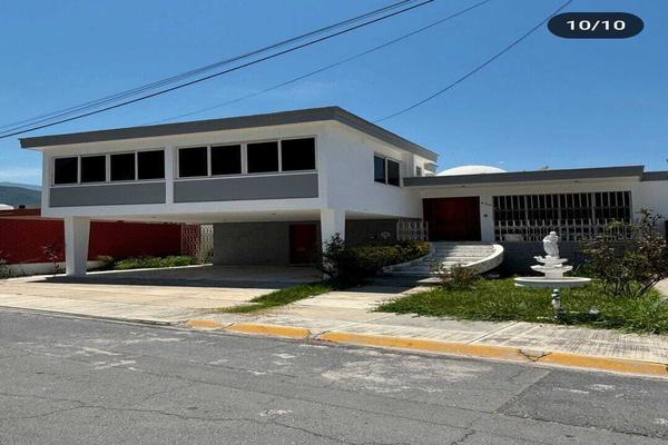Foto de inmueble en  , Col. Contry C.P. 64860, Monterrey