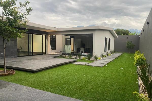 Foto de inmueble en , Col. Contry Tesoro C.P. 64850, Monterrey