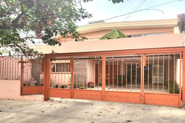 Foto de inmueble en Copilco, Col. Pinar de La Calma C.P. 45080, Zapopan