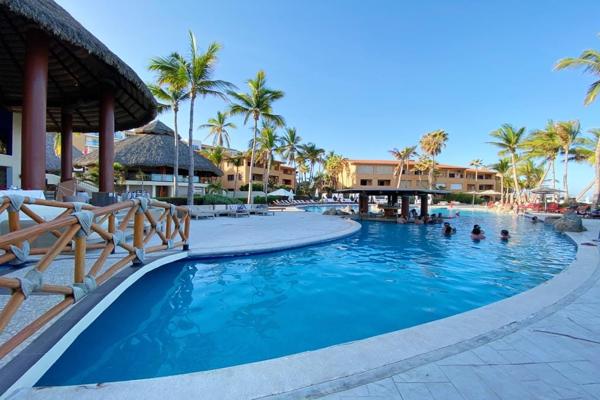 Foto de inmueble en Corredor Turístico, La Jolla, 23406 San José del Cabo, B.C.S., Col. Villas de La Joya C.P. 23406, Los Cabos