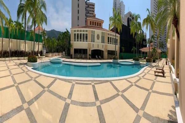 Foto de inmueble en costera Miguel Aleman, Col. Costa Azul C.P. 39850, Acapulco de Juárez