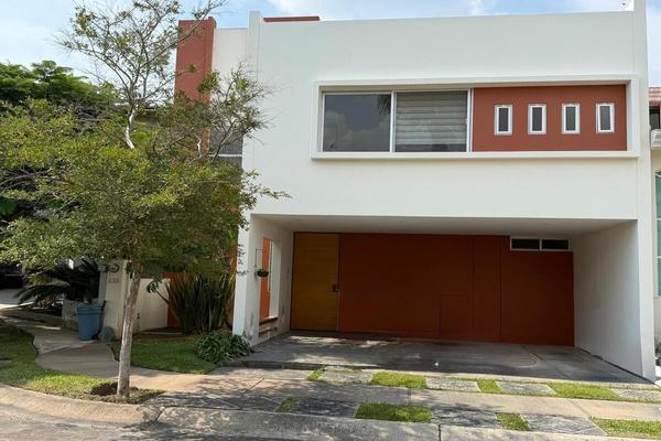 Foto de inmueble en Coto Valle de Bravo - Coto 9, Col. Bosques de Santa Anita C.P. 45645, Tlajomulco de Zúñiga