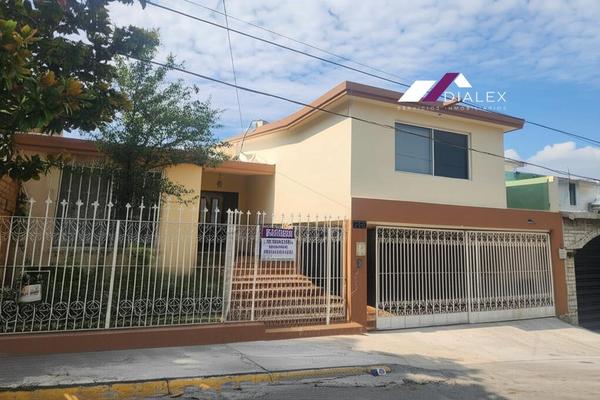 Foto de inmueble en  , Col. Country Sol C.P. 67174, Guadalupe