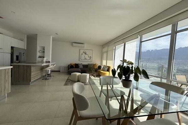 Foto de inmueble en Cova 2, Col. Colinas del Valle C.P. 64650, Monterrey