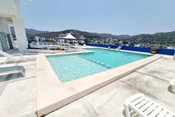 Foto de inmueble en cristobal colón #1, Col. Costa Azul C.P. 39850, Acapulco de Juárez