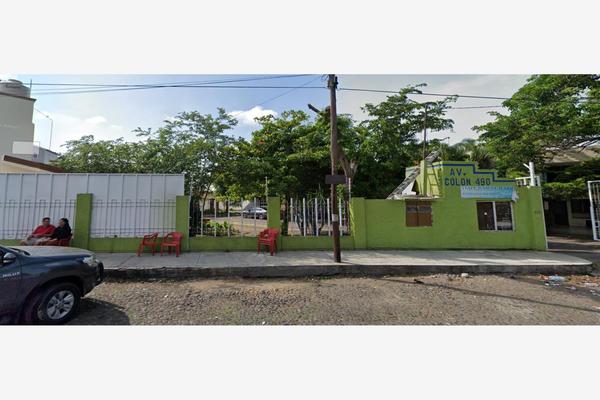 Foto de inmueble en CRISTOBAL COLON #490, Col. Los Viveros C.P. 28070, Colima