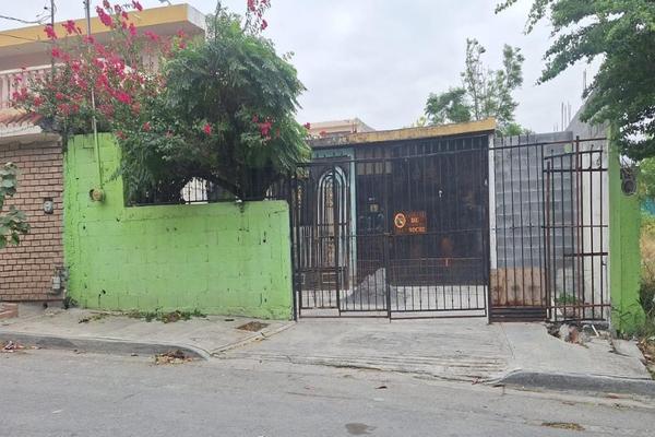 Foto de inmueble en  , Col. CROC Infonavit C.P. 64200, Monterrey