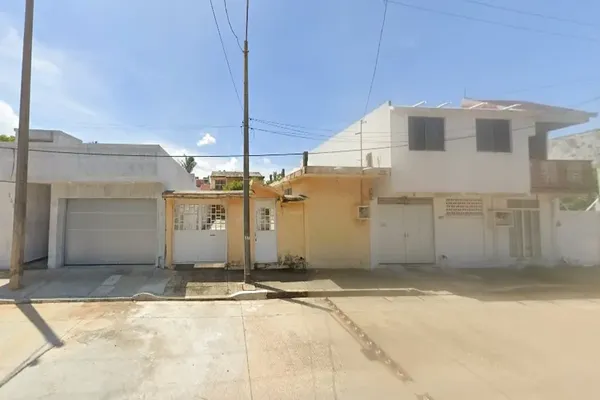 Foto de inmueble en CUAUHTEMOC, Col. Puerto México C.P. 96510, Coatzacoalcos