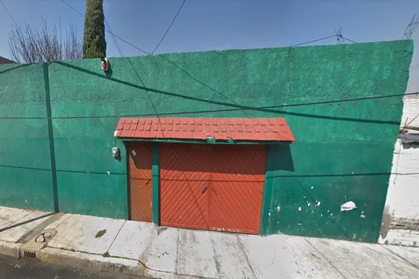 Foto de inmueble en CUITLAHUAC #4, Col. San Lorenzo C.P. 09857, Iztapalapa