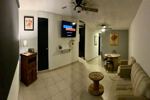 Foto de inmueble en Cumbres 1 Sector, Col. Las Cumbres 1 Sector C.P. 64610, Monterrey