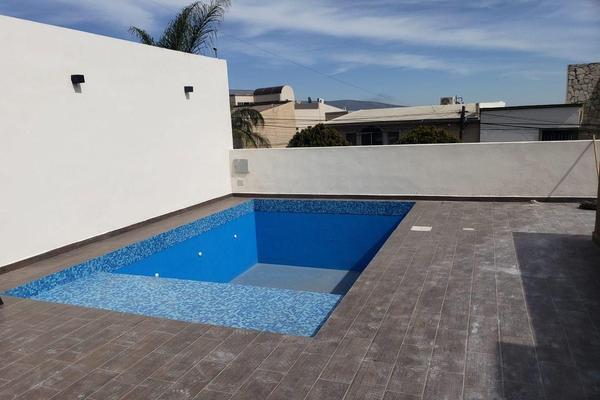 Foto de inmueble en Cumbres 2º SectorMonterrey, Col. Las Cumbres 2 Sector C.P. 64610, Monterrey