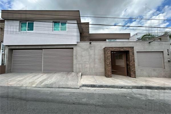 Foto de inmueble en Cumbres 3 Sector, Col. Las Cumbres 3 Sector C.P. 64610, Monterrey