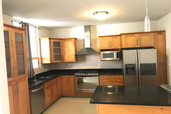 Foto de inmueble en CUMBRES, Col. Cumbres Elite 7 Sector C.P. 64349, Monterrey