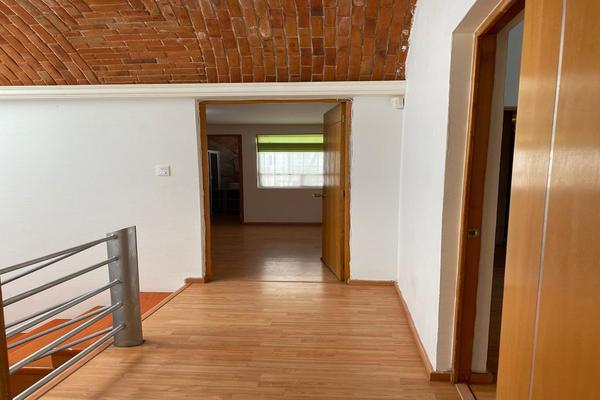 Foto de inmueble en  , Col. Cumbres del Mirador C.P. 76060, Querétaro