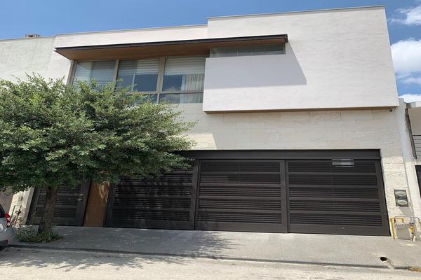 Foto de inmueble en  , Col. Cumbres Elite 3er Sector C.P. 64349, Monterrey