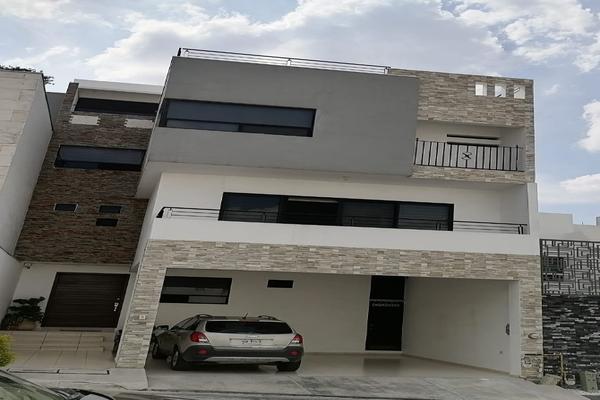 Foto de inmueble en  , Col. Cumbres Elite 8vo Sector C.P. 64349, Monterrey