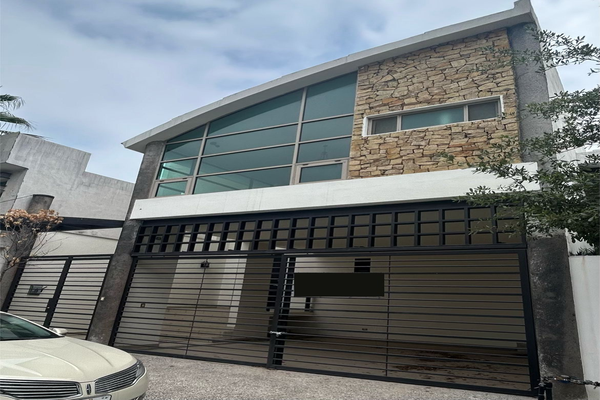 Foto de inmueble en  , Col. Cumbres Elite 8vo Sector C.P. 64349, Monterrey