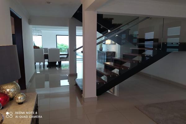 Foto de inmueble en cumbres, Col. Las Cumbres 4 Sector B C.P. 64619, Monterrey