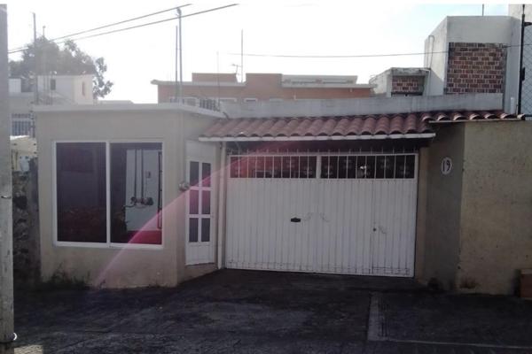 Foto de inmueble en Quetzales 19, Col. Lomas de Cortes C.P. 62240, Cuernavaca