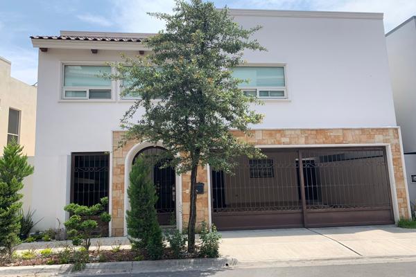 Foto de inmueble en Calle Lens, Col. Bosques de las Cumbres C.P. 64619, Monterrey