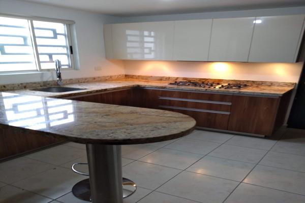 Foto de inmueble en Almería, 66626 Cdad. Apodaca, N.L., Col. Almería C.P. 66626, Apodaca